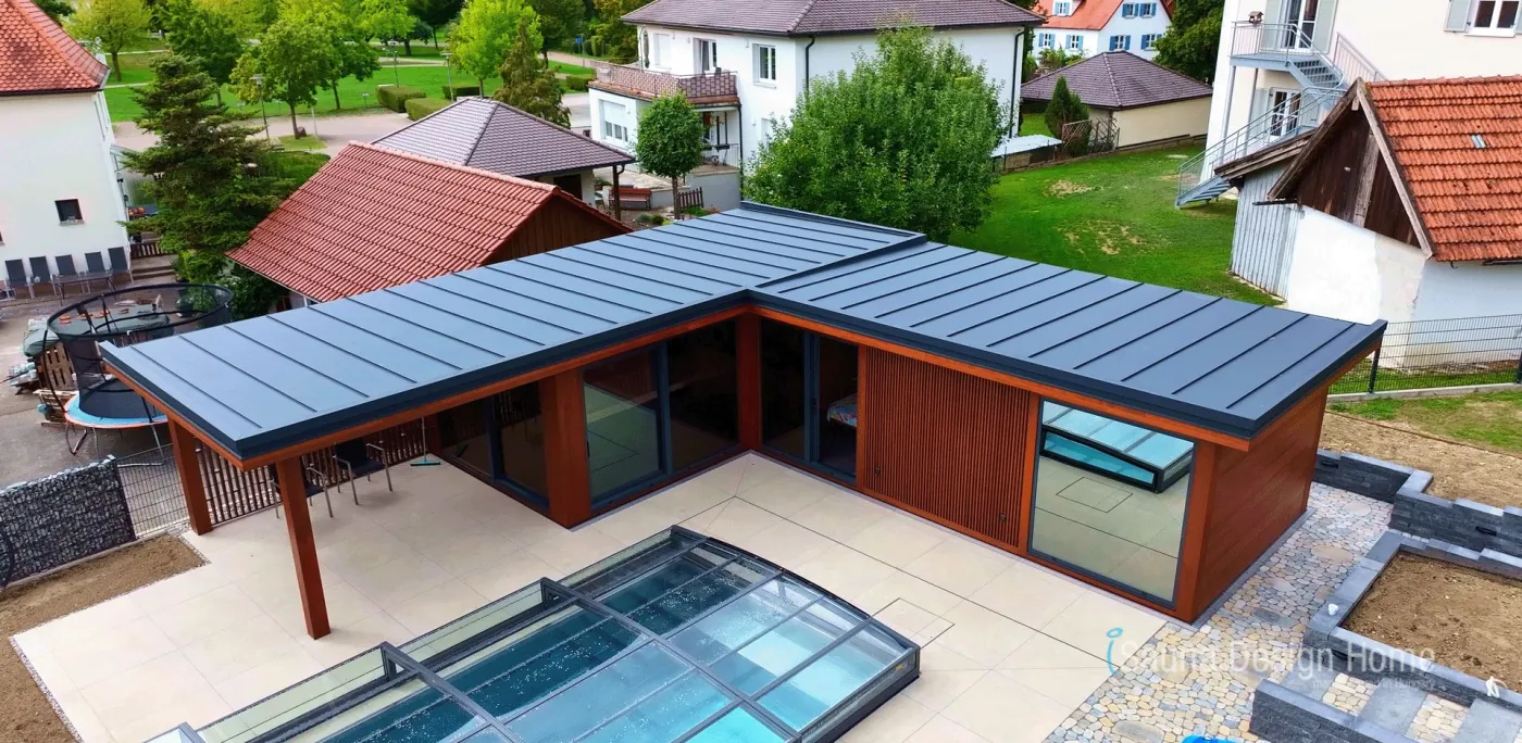 Individuelles Wellnesshaus aus der Vogelperspektive