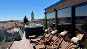 Luxus Wohnung mit Terrasse